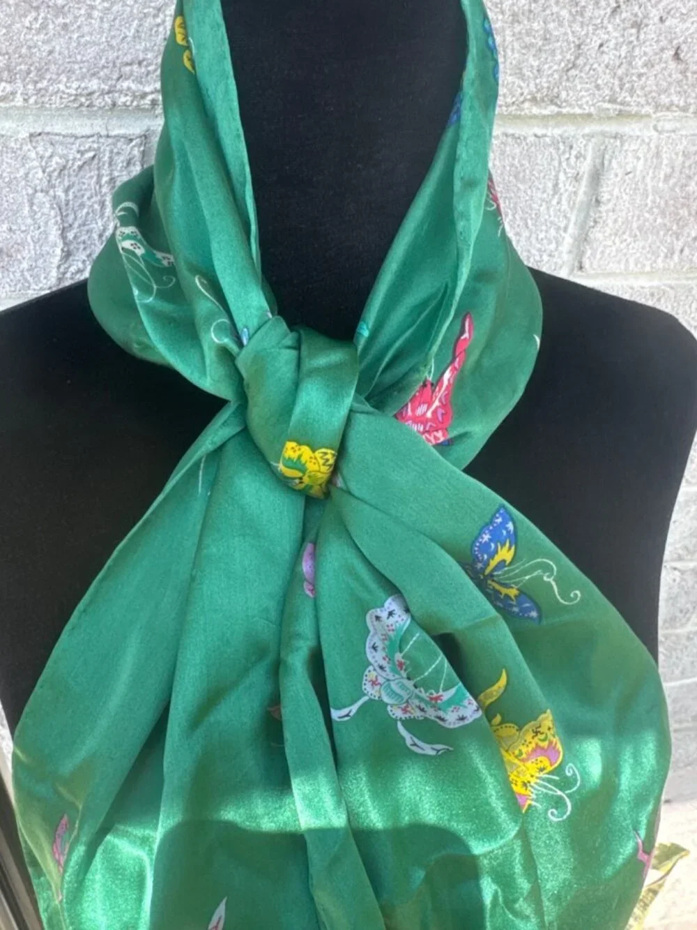 Vintage Green Butterfly Print Silk Feel Oblong Scarf Emerald Colorful Whimsical